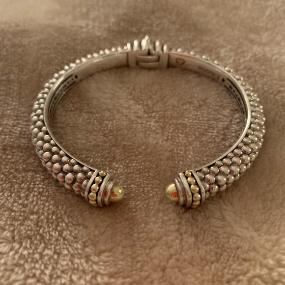 LAGOS Two Tone Cuff Bracelet. - Picture 4 of 7